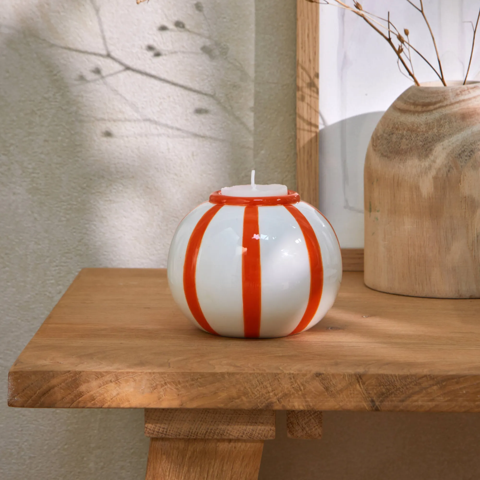 Decoratieartikel<Blancheporte Ronde kaarshouder met oranje strepen wit/oranje