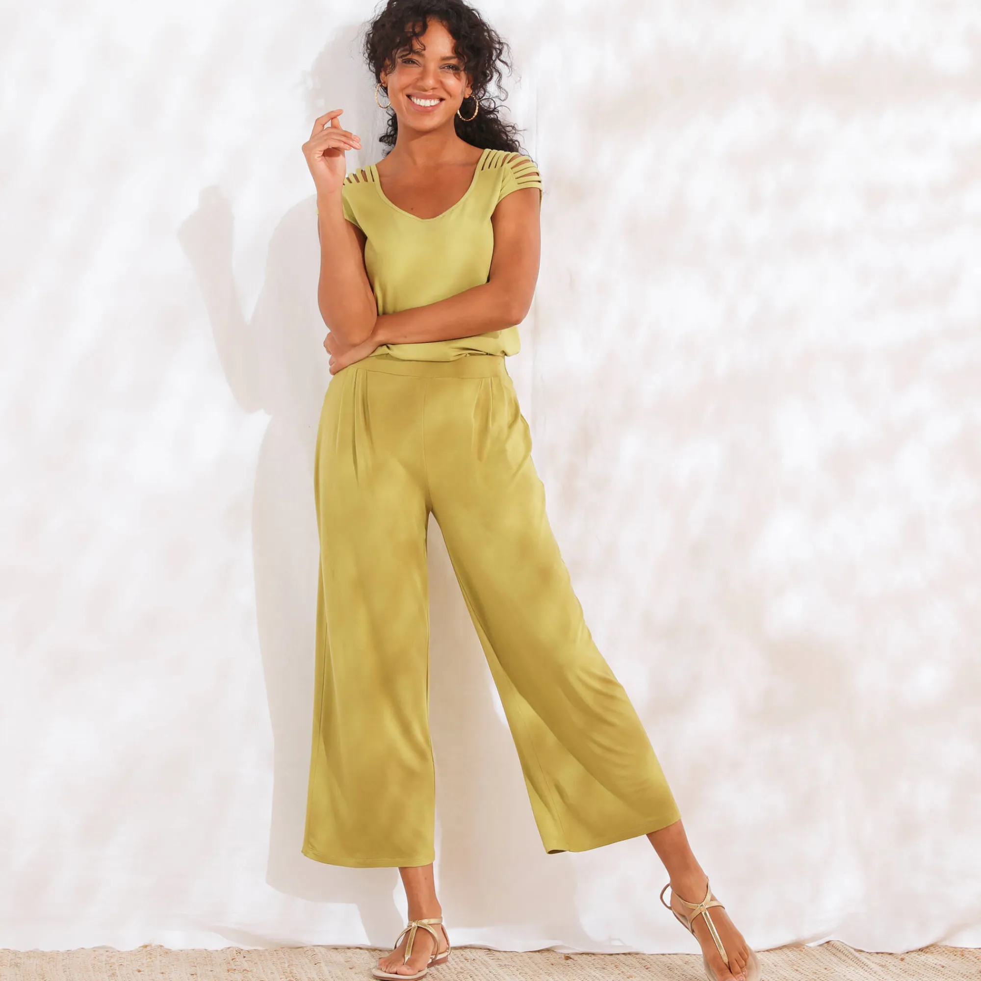 Broek<Blancheporte Ruime, effen 7/8-broek in soepel tricot met elastische taille mosgroen