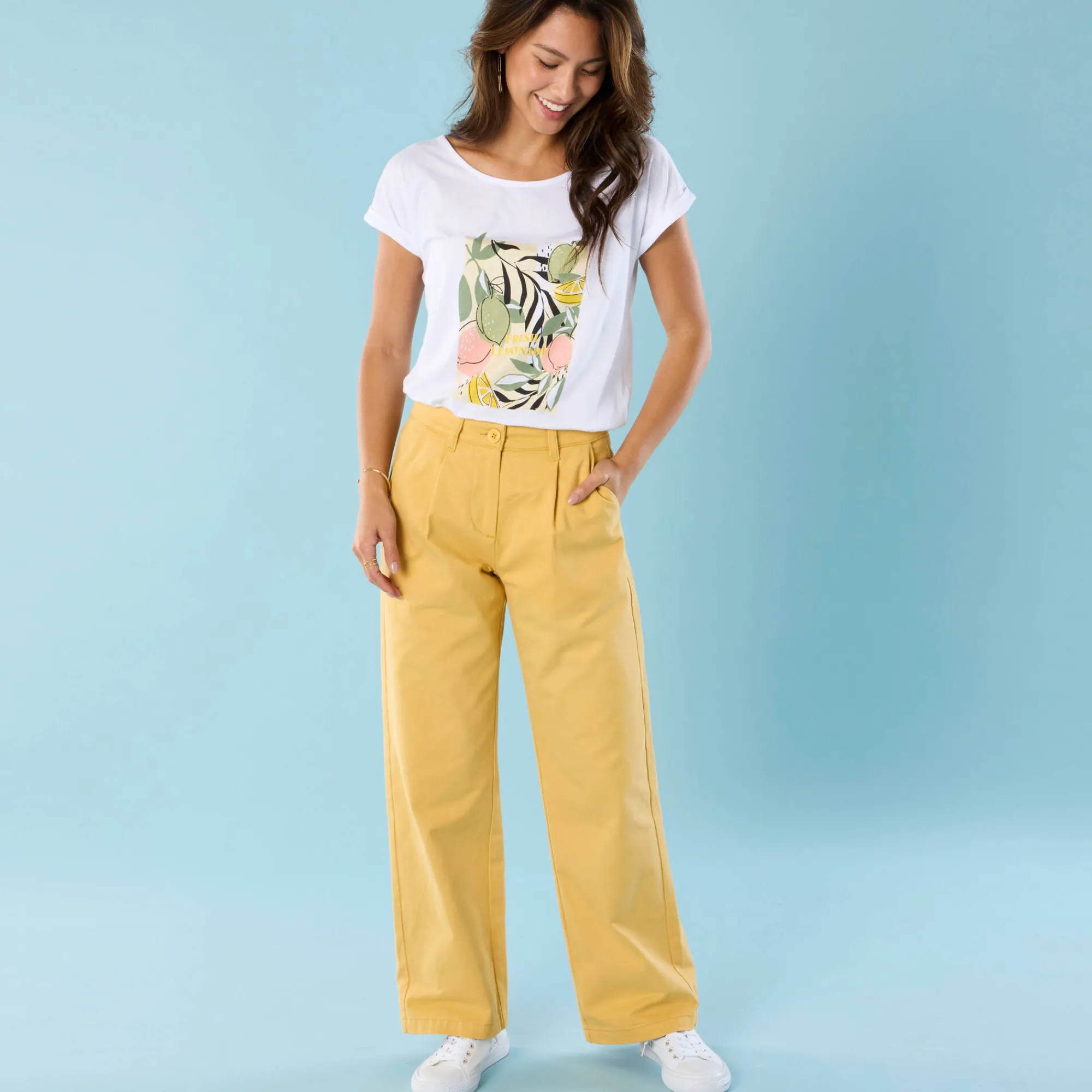 Broek<Blancheporte Ruime, rechte broek, speciaal voor kleine lengtes geel