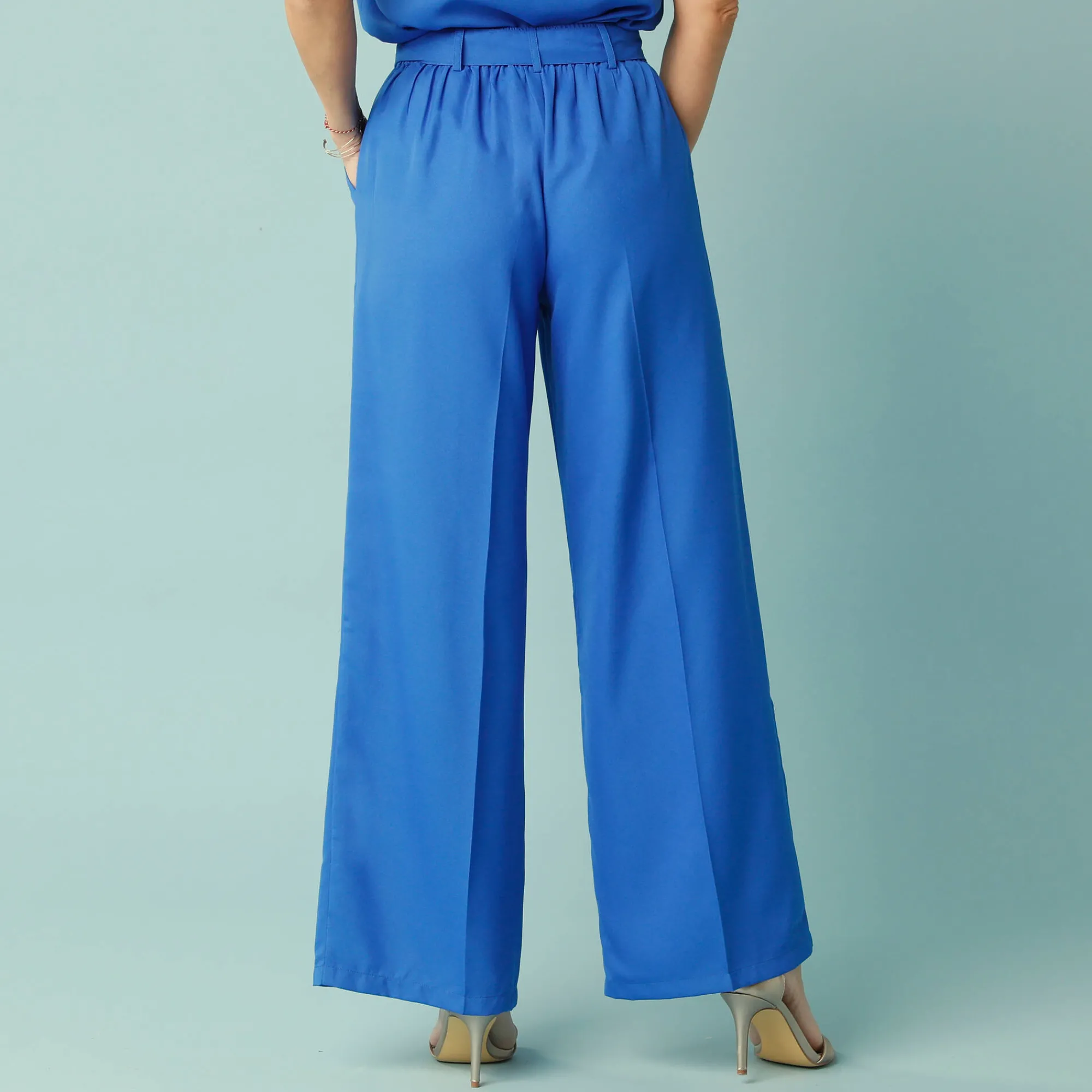 Broek|Jurk<Blancheporte Ruime, soepele broek, voor kleine lengtes felblauw