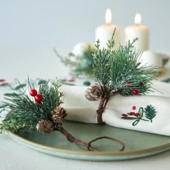 Feesttafel|Feestdecoratie<Blancheporte Servetring met dennentakken - set van 4 groen