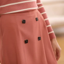 Rok<Blancheporte Shortrokje in wikkelstijl met knoopsluiting rozenhout