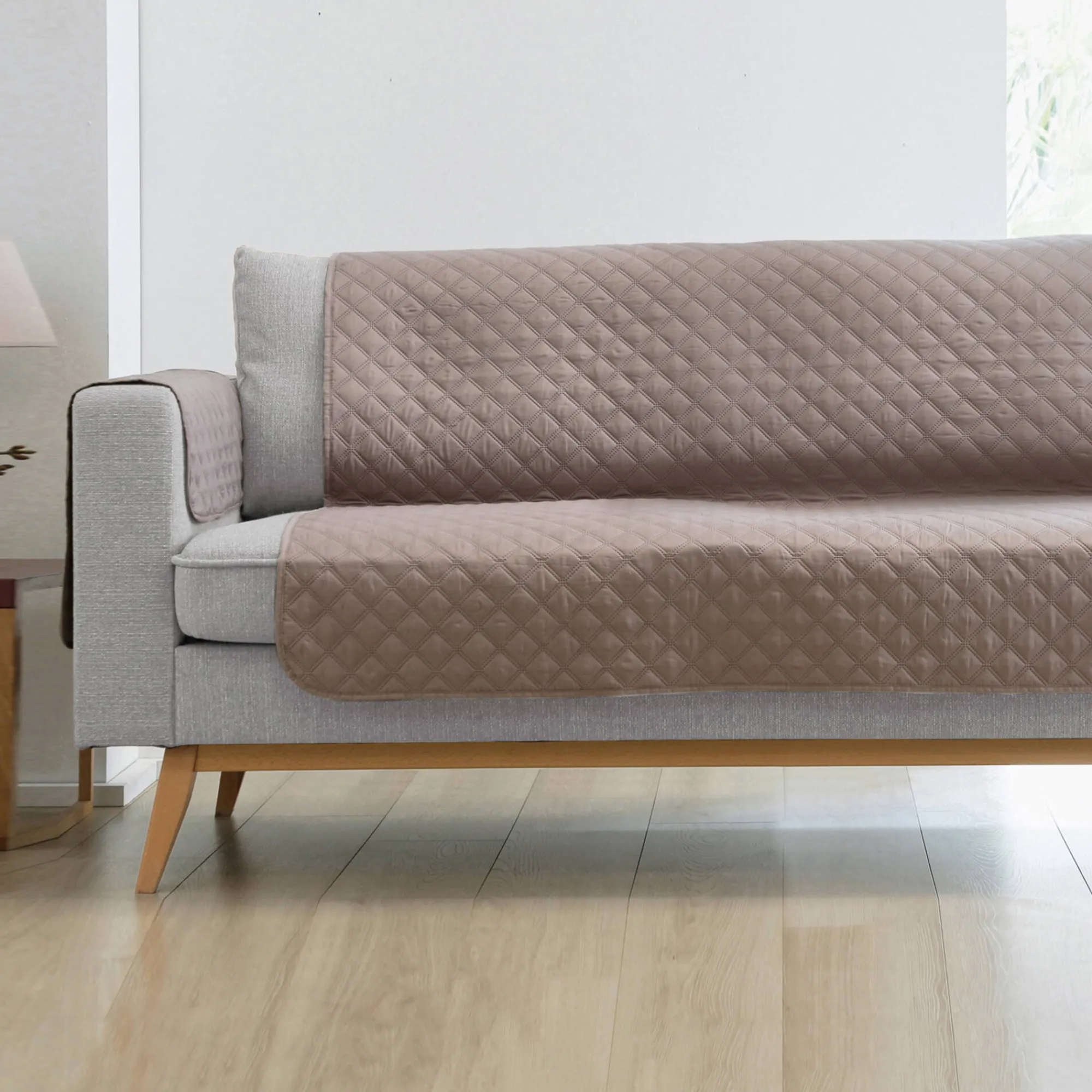 Zeildoekstof<Blancheporte Slipvrije salonbeschermer in gematelasseerde microvezel taupe