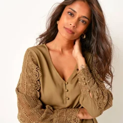Feestoutfits Dames|Bloes En Tuniek<Blancheporte Soepele bloes met V-hals en lange mouwen, in macramé bronskleur