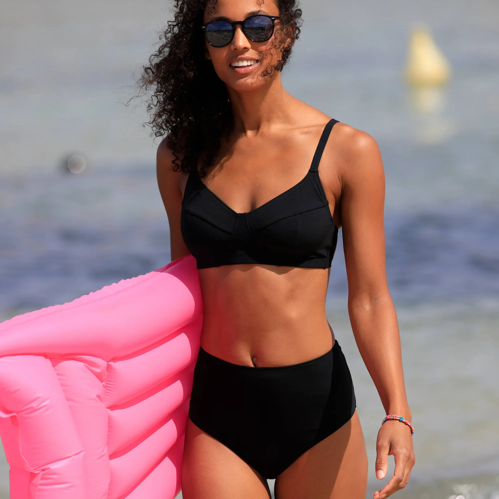 Badmode|Badmode<Blancheporte Steungevend bikinibroekje met hoge taille Ilaya zwart