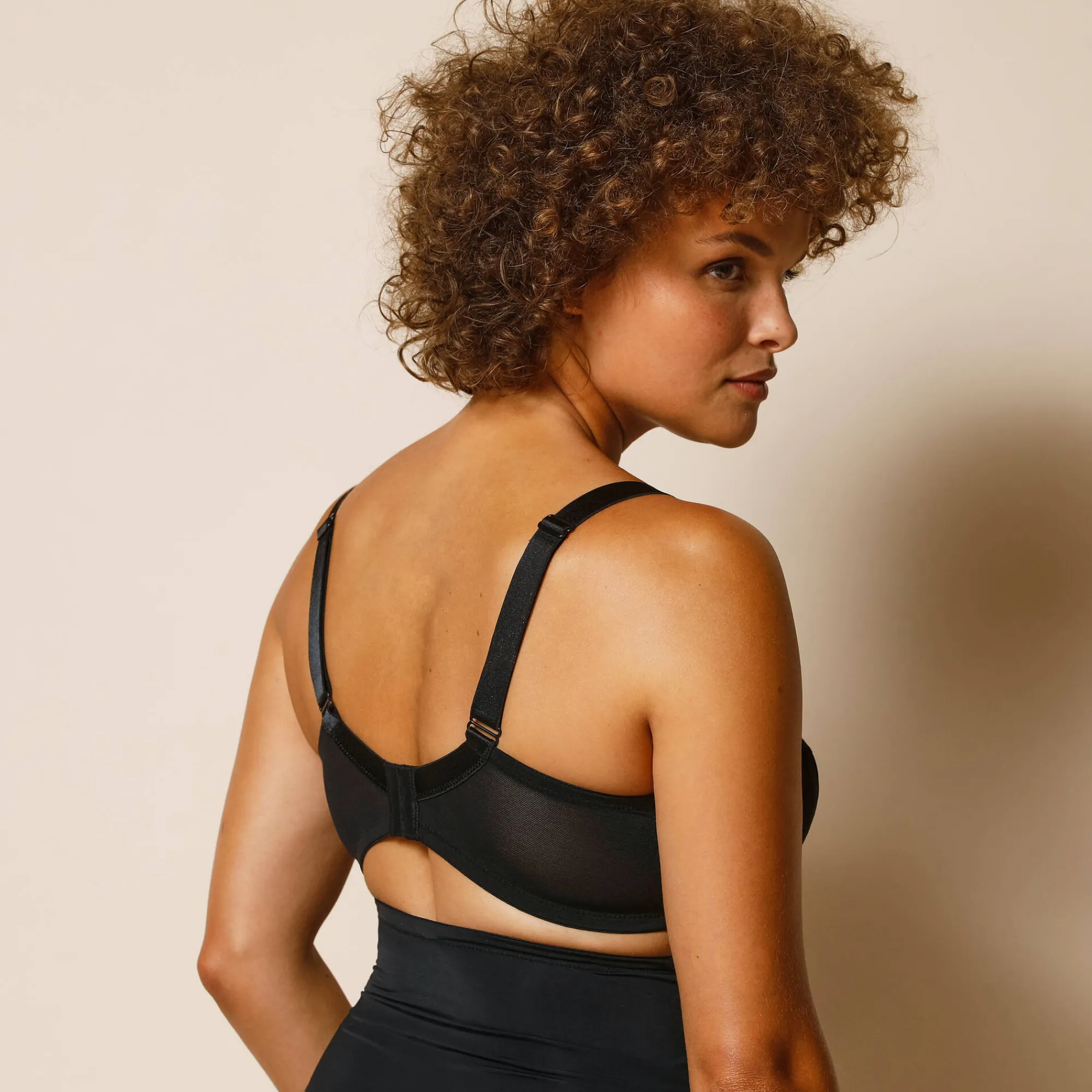 Beha<Blancheporte Steungevende beha in modellerend tricot - met beugels zwart
