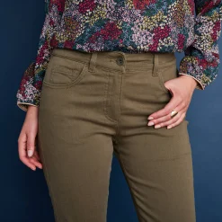 Broek<Colors&Co Steungevende broek voor kleine lengte, binnenpijplengte 75 cm olijfgroen