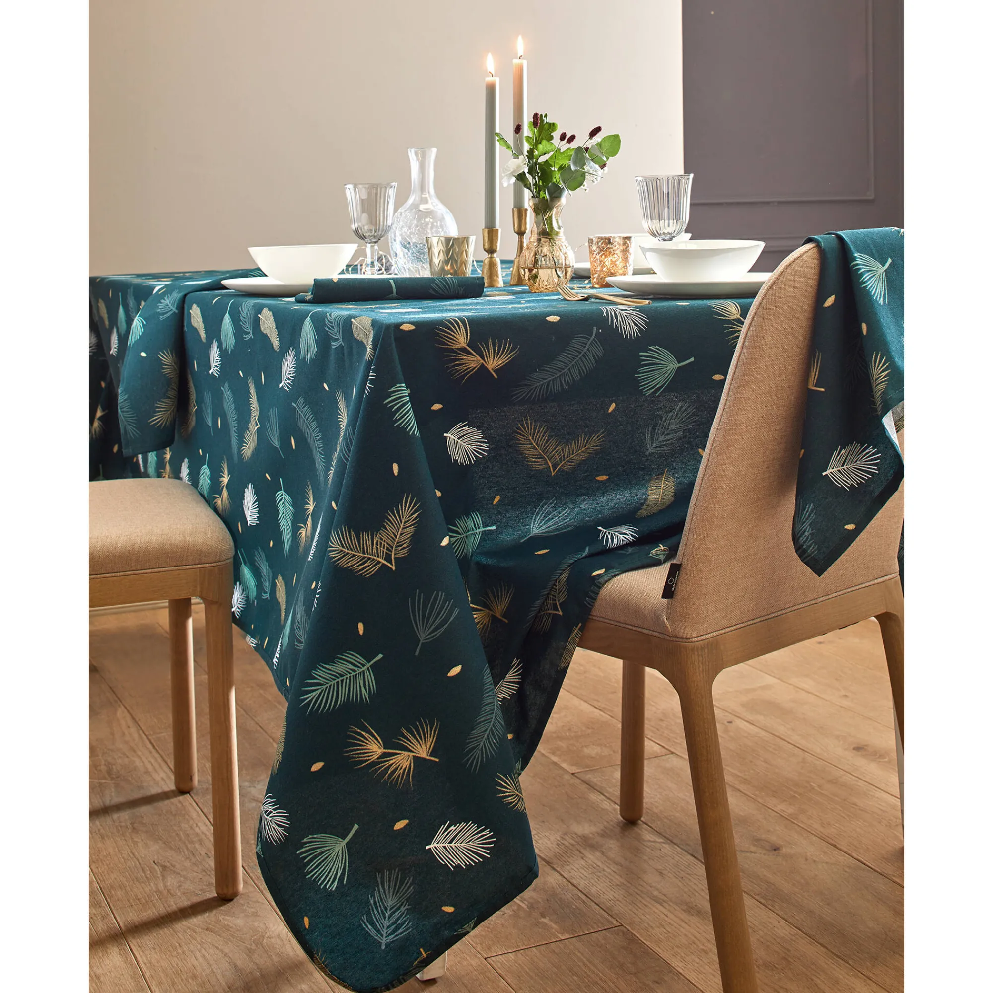 Feesttafel|Tafellaken En Tafelloper<Blancheporte Tafellaken met goudkleurige bladerenprint groen / goudkleurig
