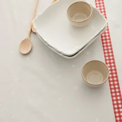 Tafelkleed<Blancheporte Tafelzeil met kippenmotief beige / rood