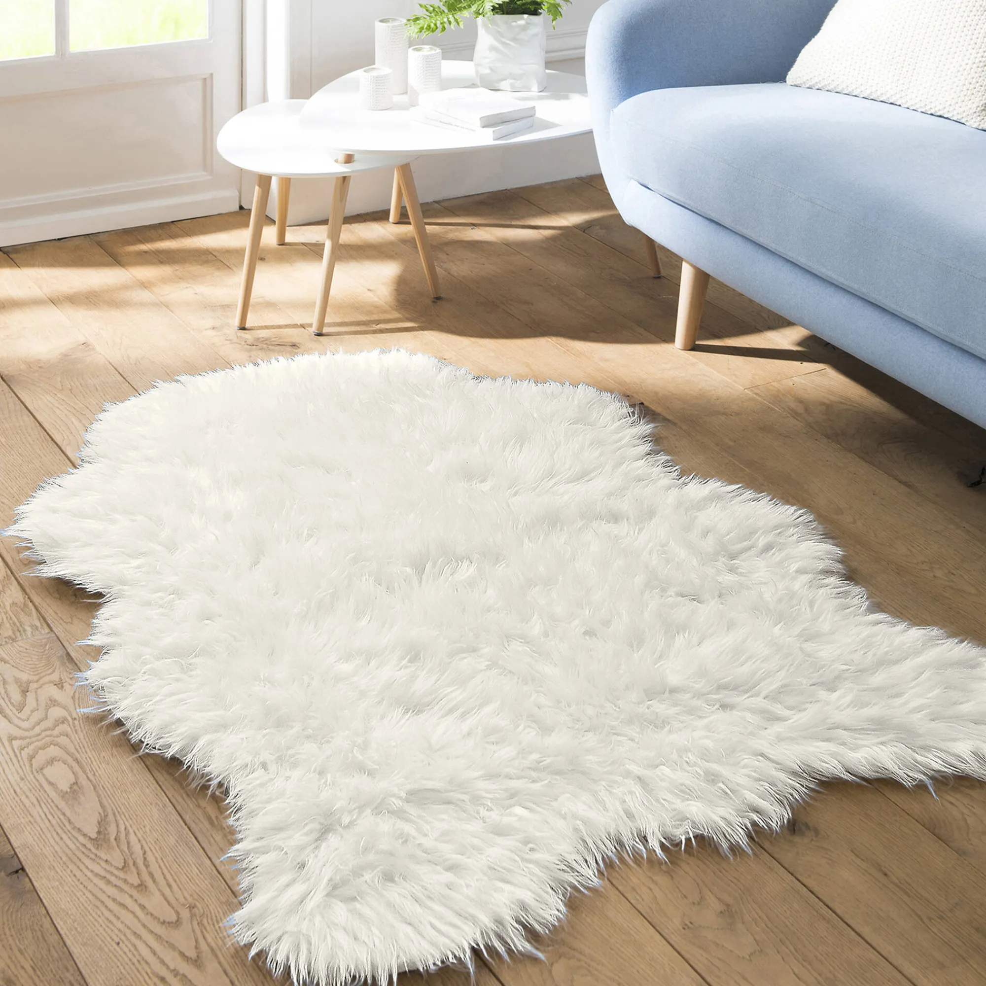 Tapijt<Blancheporte Tapijt met polen in dierenhuidvorm naturel