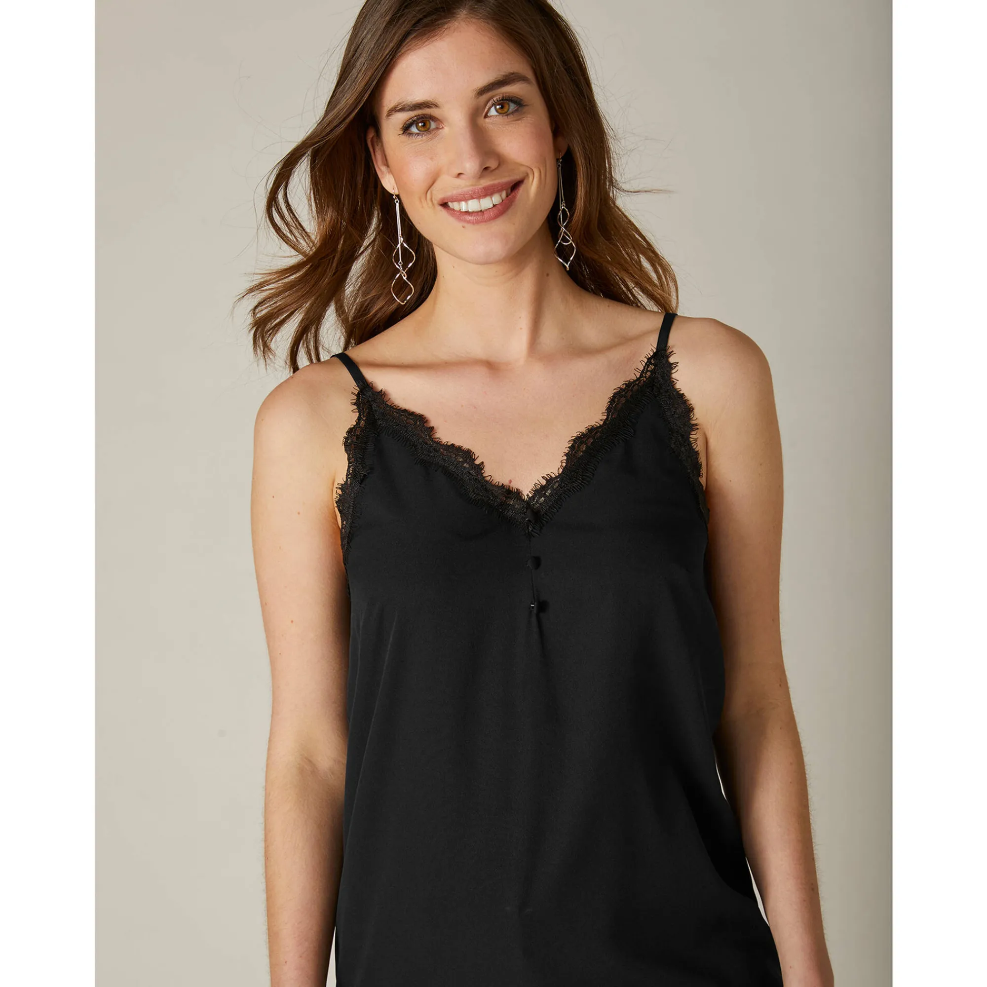Feestoutfits Dames|Bloes En Tuniek<Blancheporte Topje met kant en knopen in crêpe zwart