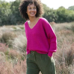Trui En Vest<Blancheporte Trui in loose model met V-hals, patenttricot met zachte touch fuchsiaroze