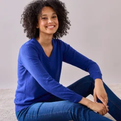 Trui En Vest<Colors&Co Trui met V-hals in lamswol felblauw