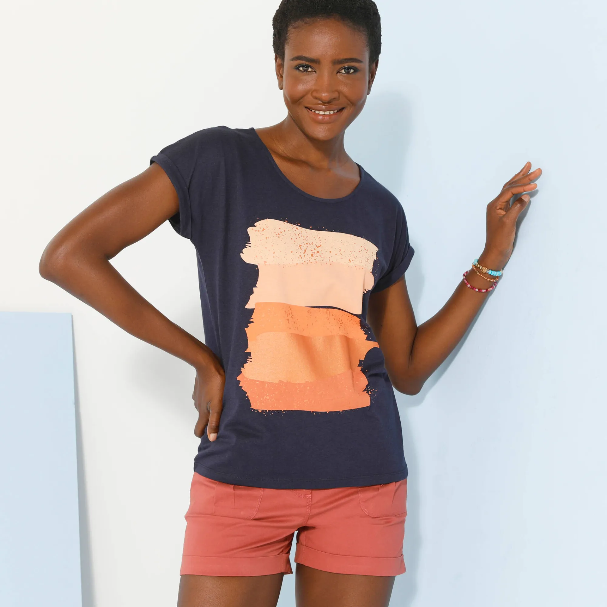 T-Shirt En Topje<Blancheporte T-shirt in fifties model met arty print, jerseytricot marine