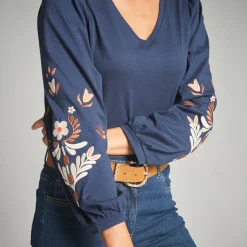 T-Shirt En Topje<Lora Zellini T-shirt met lange, geborduurde mouwen, katoen marine