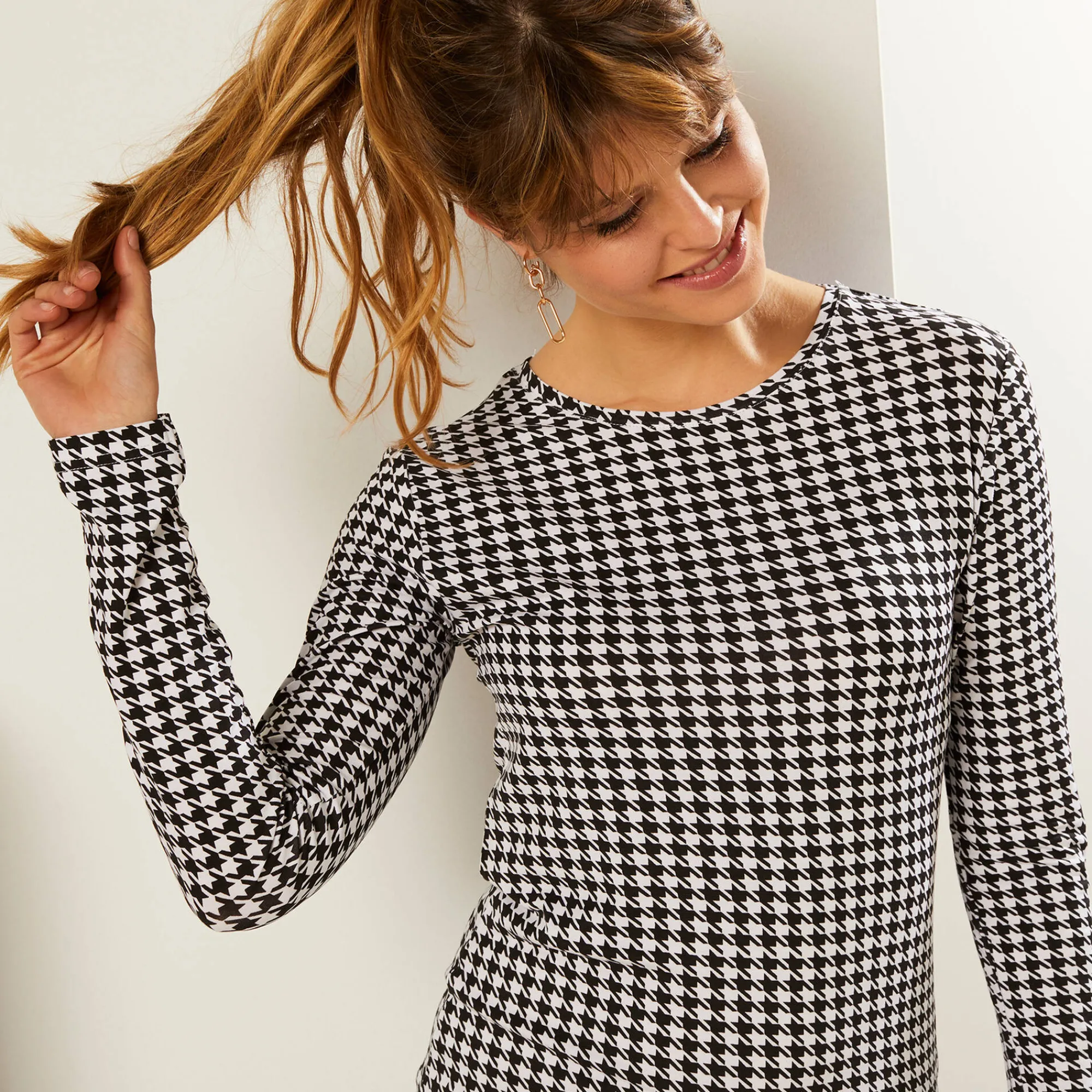 T-Shirt En Topje<Blancheporte T-shirt met ronde hals en pied-de-poule print, stretch zwart / wit
