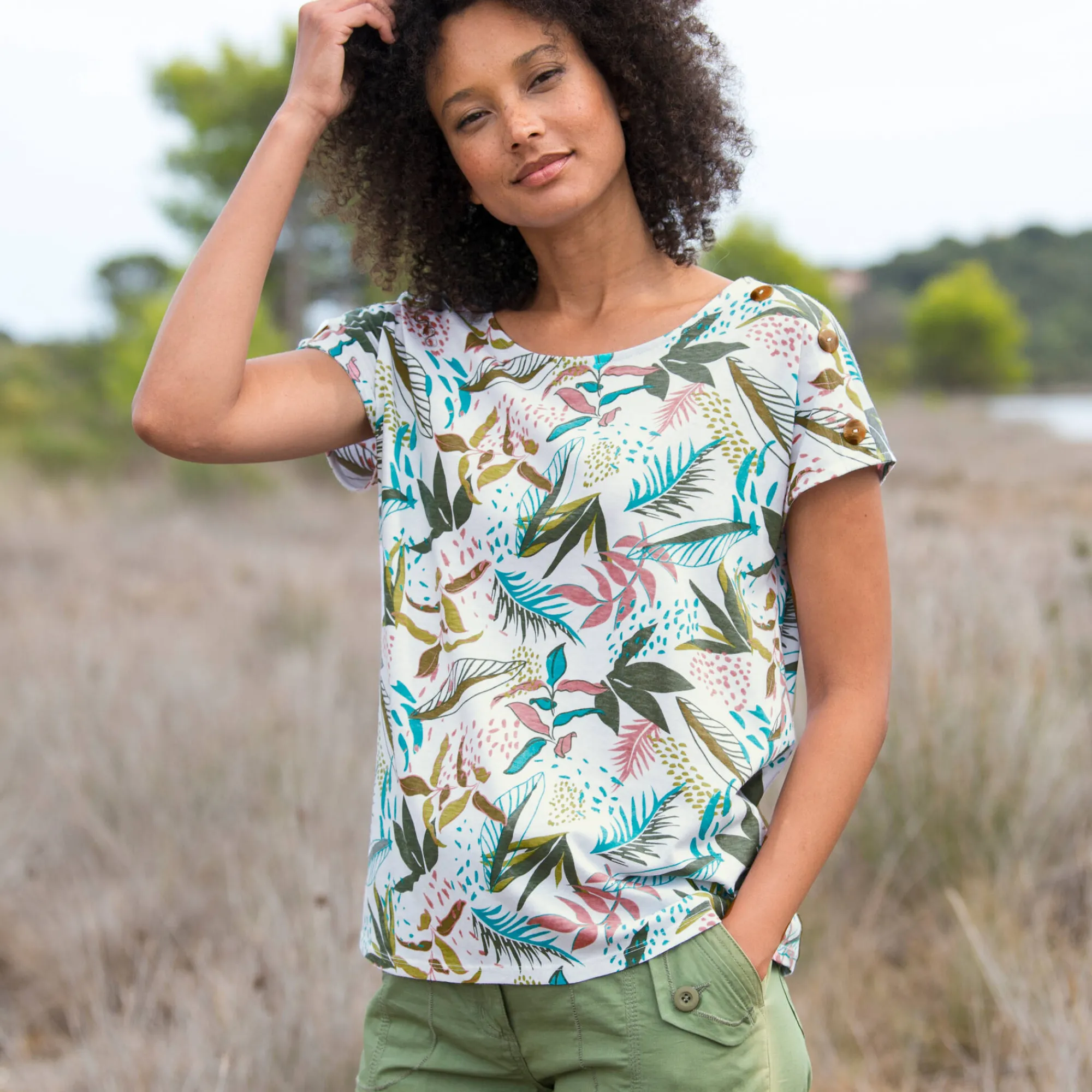 T-Shirt En Topje<Blancheporte T-shirt met ronde hals en tropische print wit / kaki