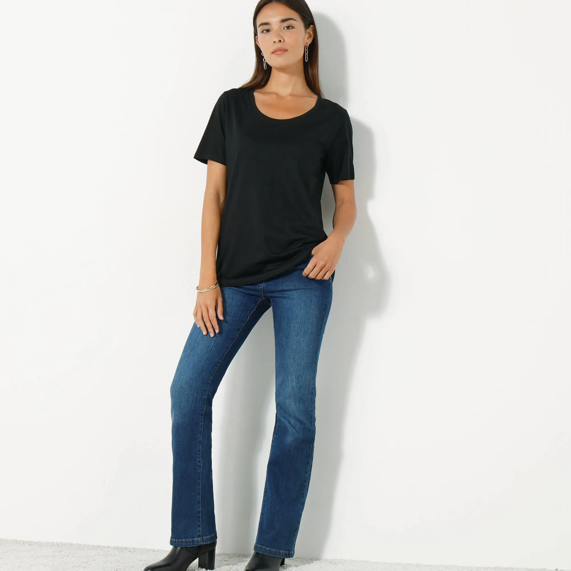 T-Shirt En Topje<Blancheporte T-shirt met ronde hals en korte mouwen zwart