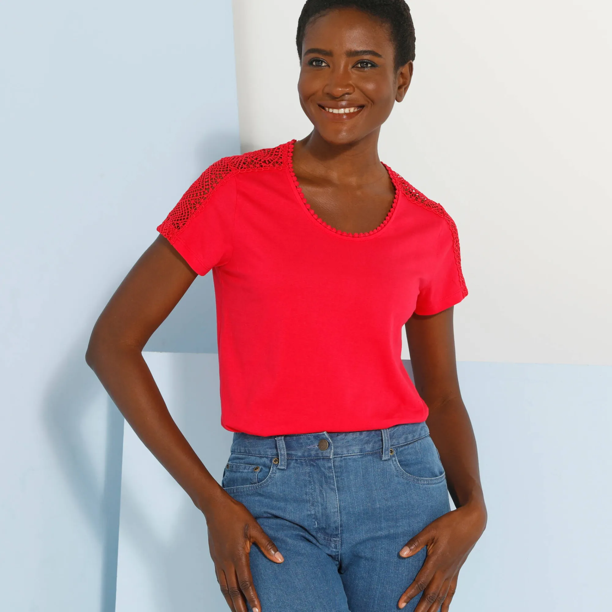 T-Shirt En Topje<Blancheporte T-shirt met ronde hals in kant framboos