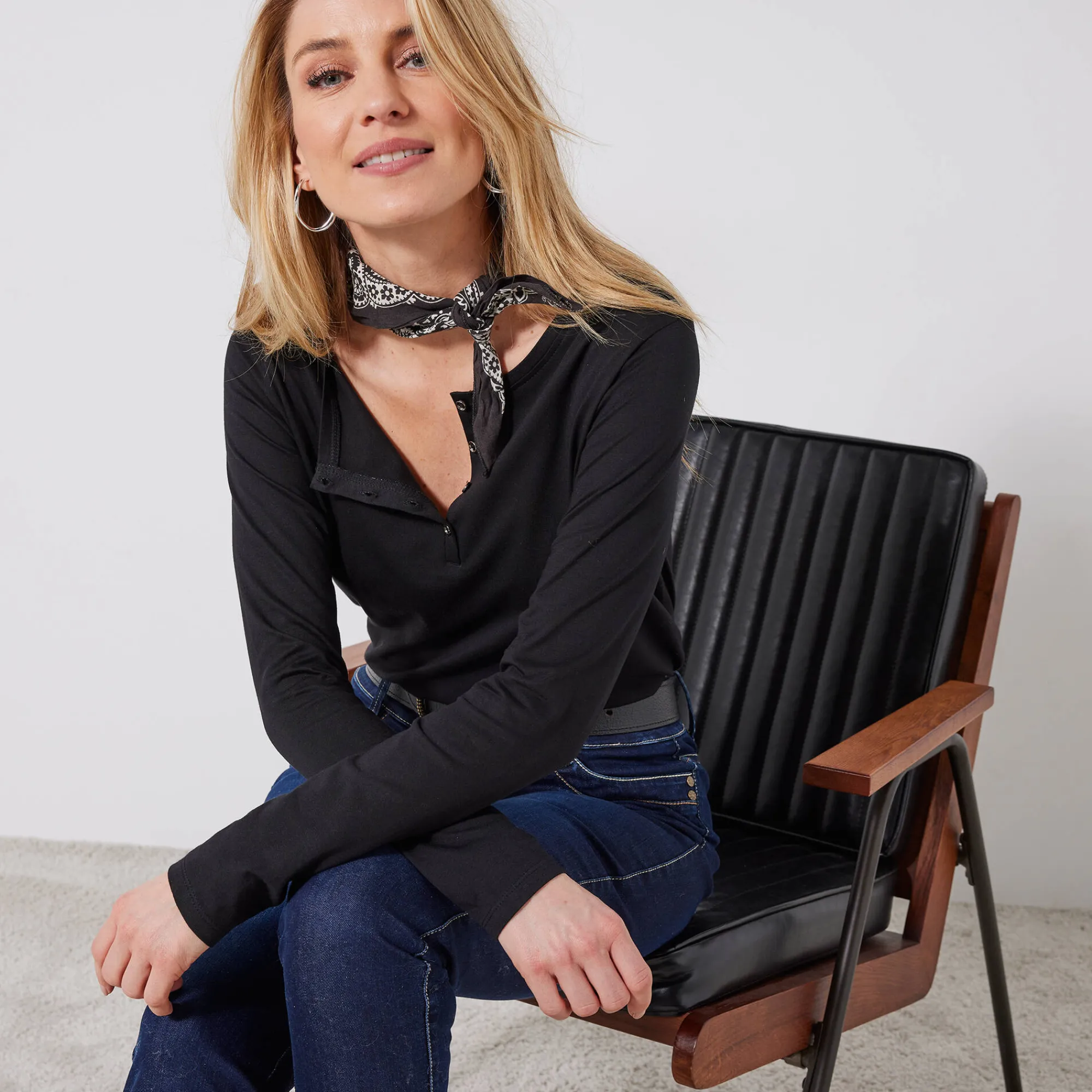 T-Shirt En Topje<Blancheporte T-shirt met Tunesische hals en lange mouwen zwart