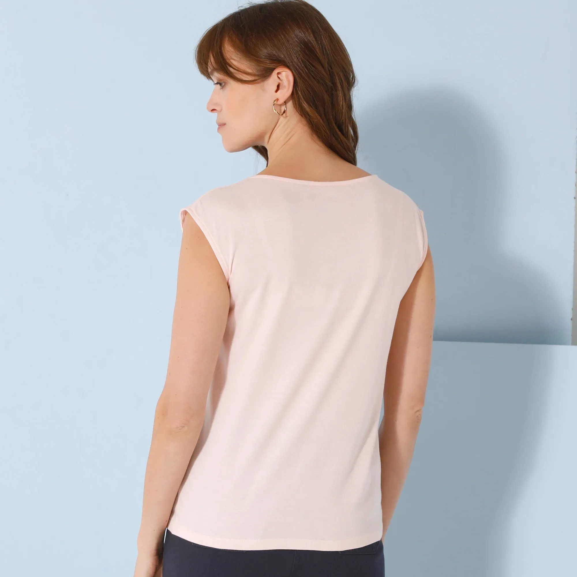 T-Shirt En Topje<Blancheporte T-shirt met V-hals en fantasieknopen poederroze