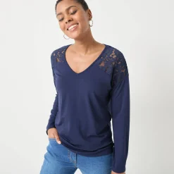 T-Shirt En Topje<Blancheporte T-shirt met V-hals en lange mouwen in kant marine
