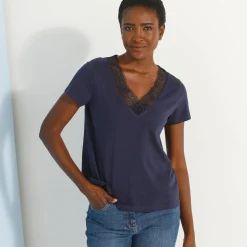 T-Shirt En Topje<Blancheporte T-shirt met V-hals in kant marine