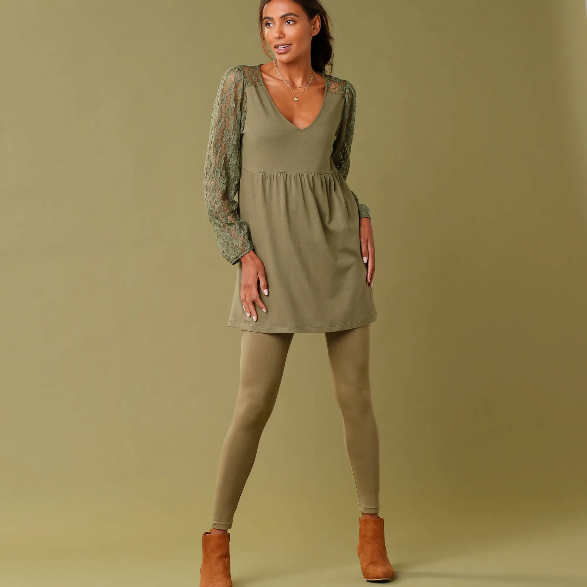 Feestoutfits Dames|T-Shirt En Topje<Blancheporte Tuniek met lange mouwen en kant bronskleur