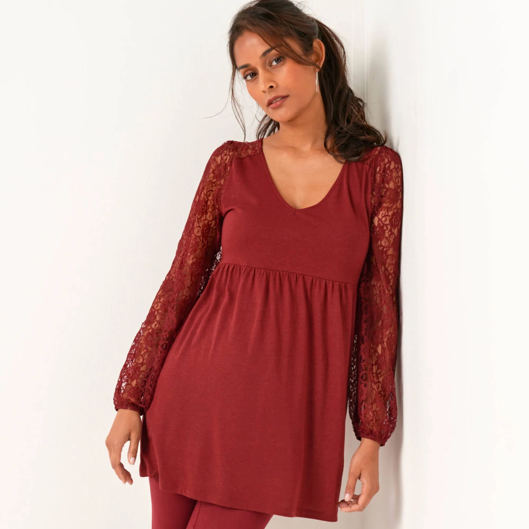 Feestoutfits Dames|T-Shirt En Topje<Blancheporte Tuniek met lange mouwen en kant bordeaux