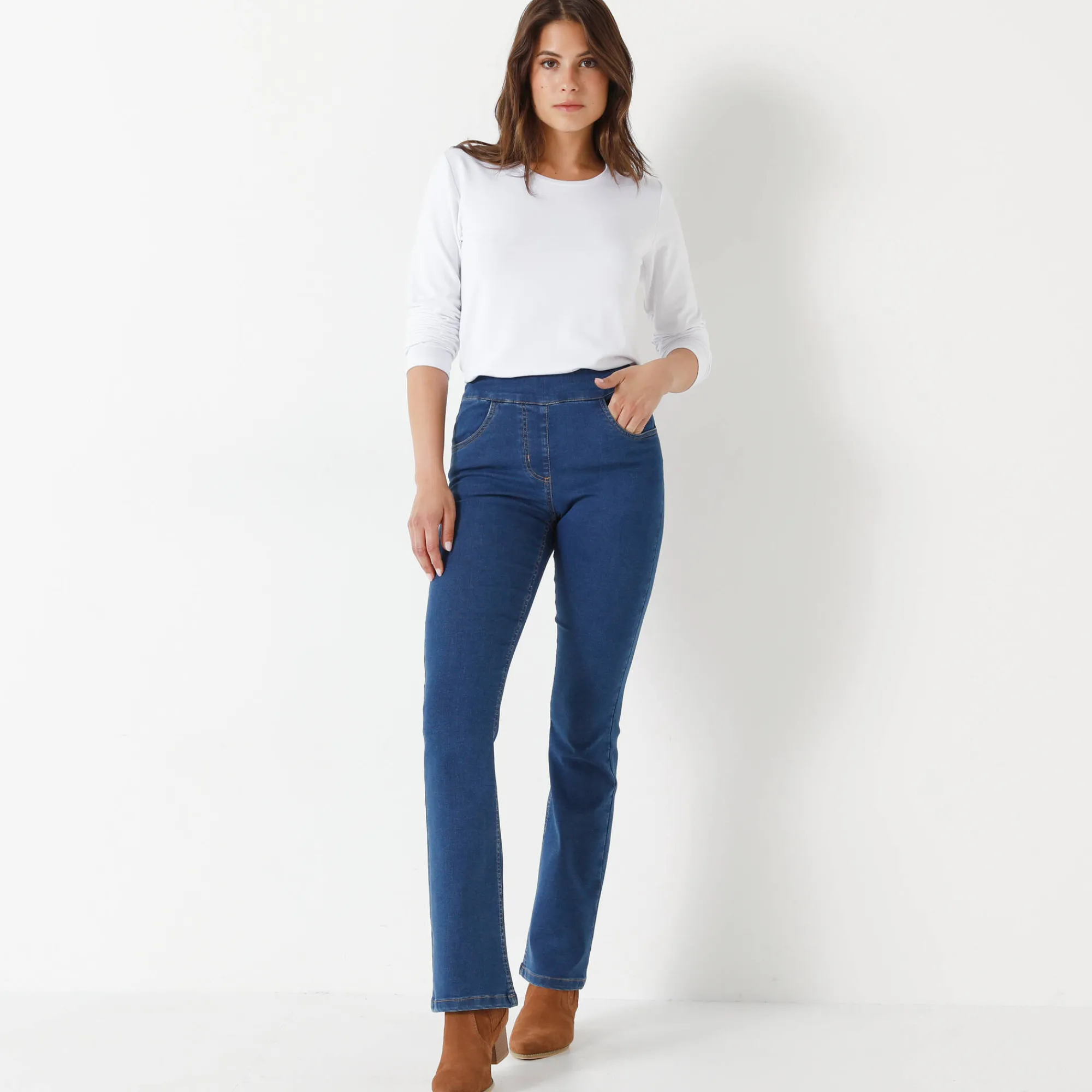 Jeans|Broek<Blancheporte Ultracomfortabele bootcut jeans, kleine lengte stone
