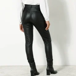 Feestoutfits Dames|Broek<Blancheporte Ultrarekbare, nauwsluitende broek met coating zwart
