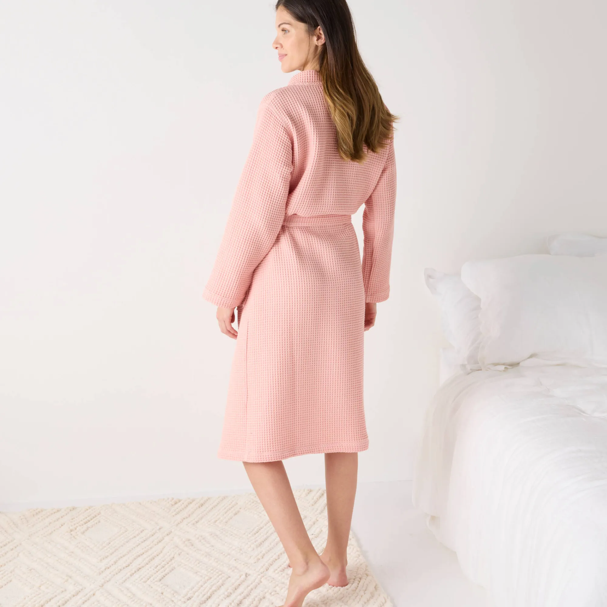 Badjas<Colombine Uniseks badjas voor volwassenen in bijenraattricot 280 g/m2, personaliseerbaar poederroze
