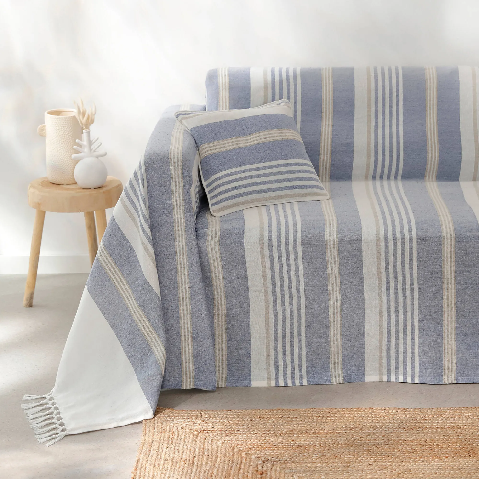 Zeildoekstof<Blancheporte Veelkleurig artisanaal geweven sprei of plaid blauw