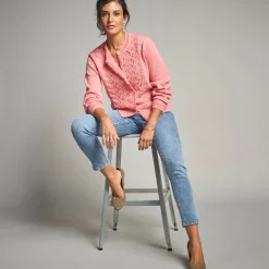 Trui En Vest<Lora Zellini Vest met knopen en opstaande kraag in fantasietricot rozenhout