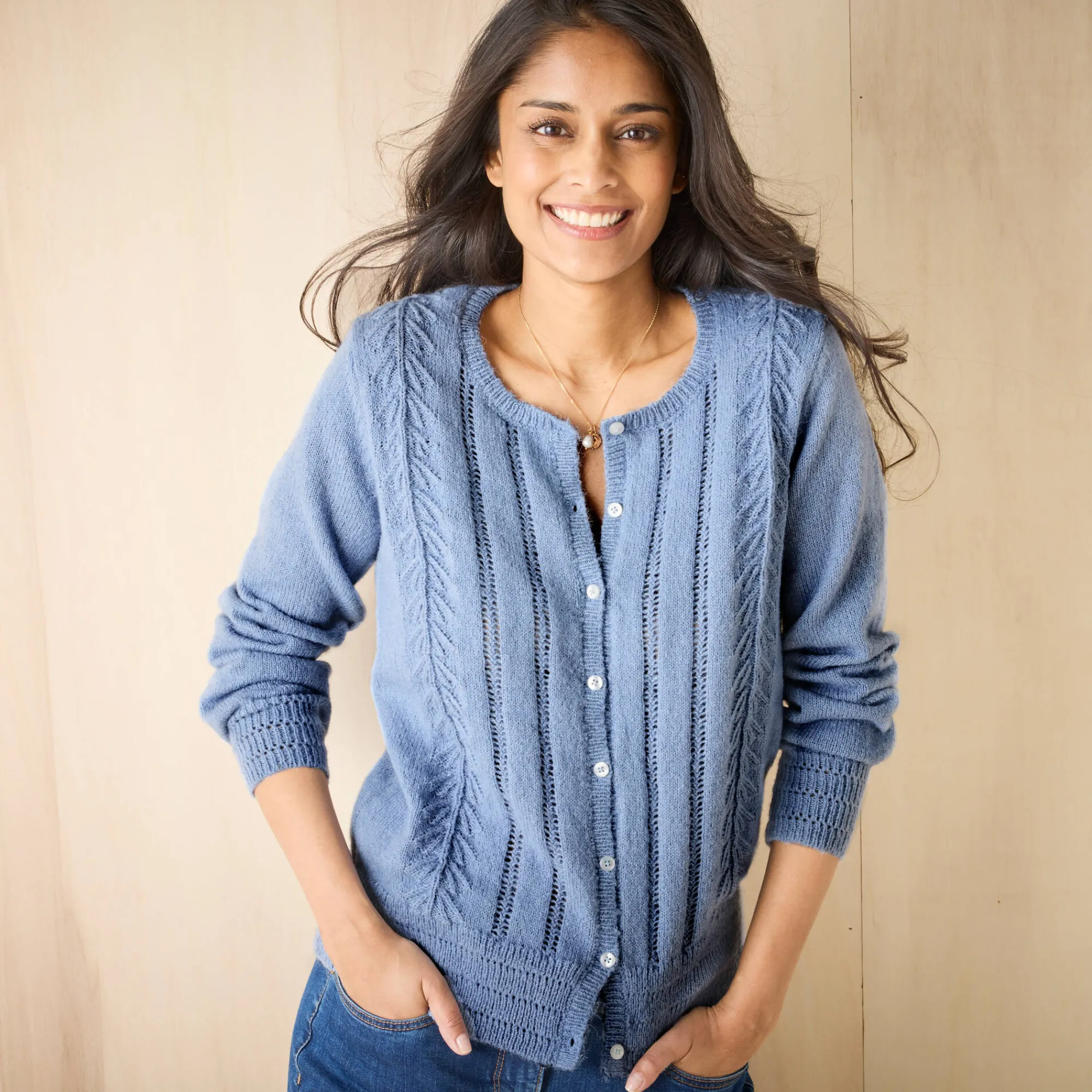 Trui En Vest<Blancheporte Vest met knopen en ronde hals, fantasietricot grijsblauw