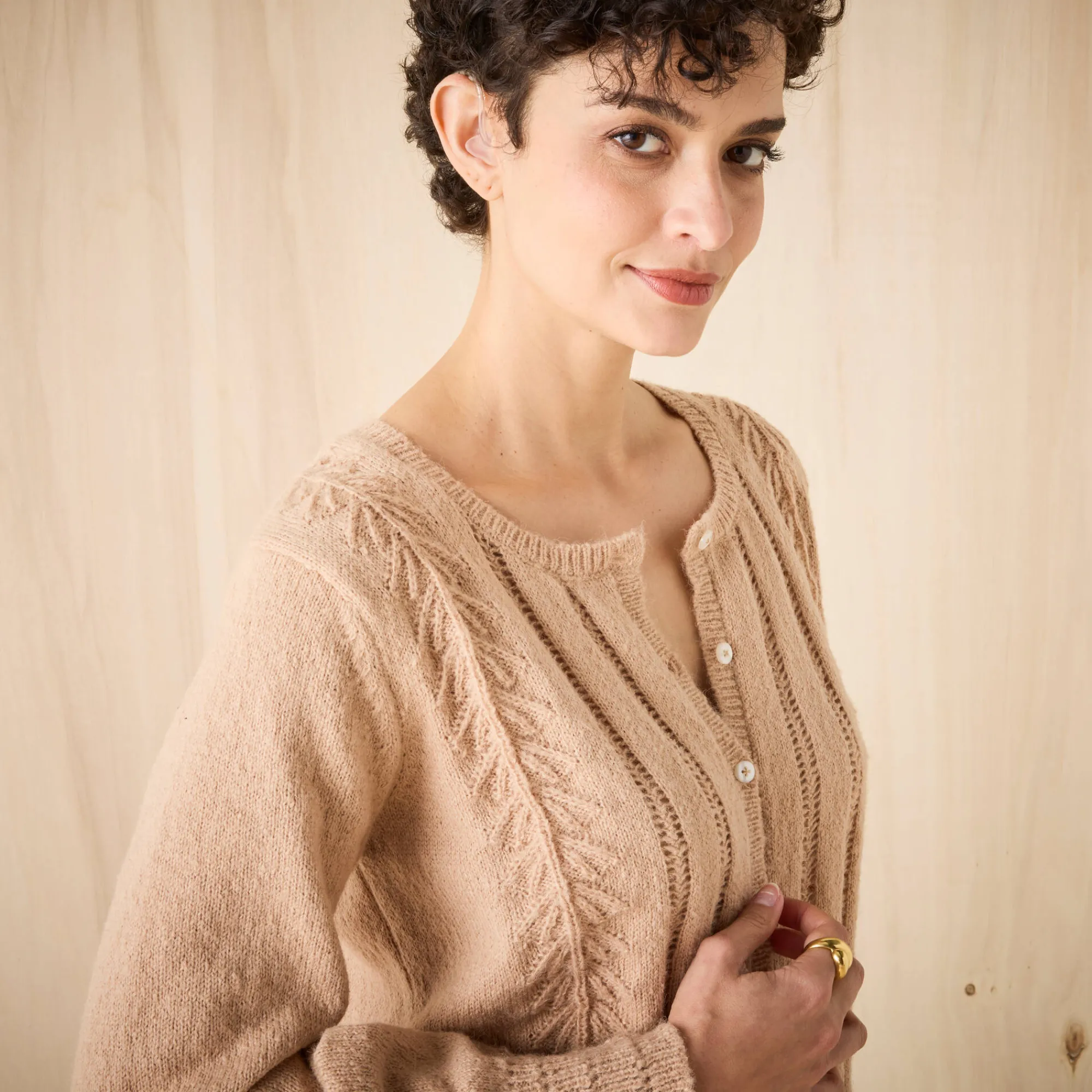 Trui En Vest<Blancheporte Vest met knopen en ronde hals, fantasietricot hazelnootbruin