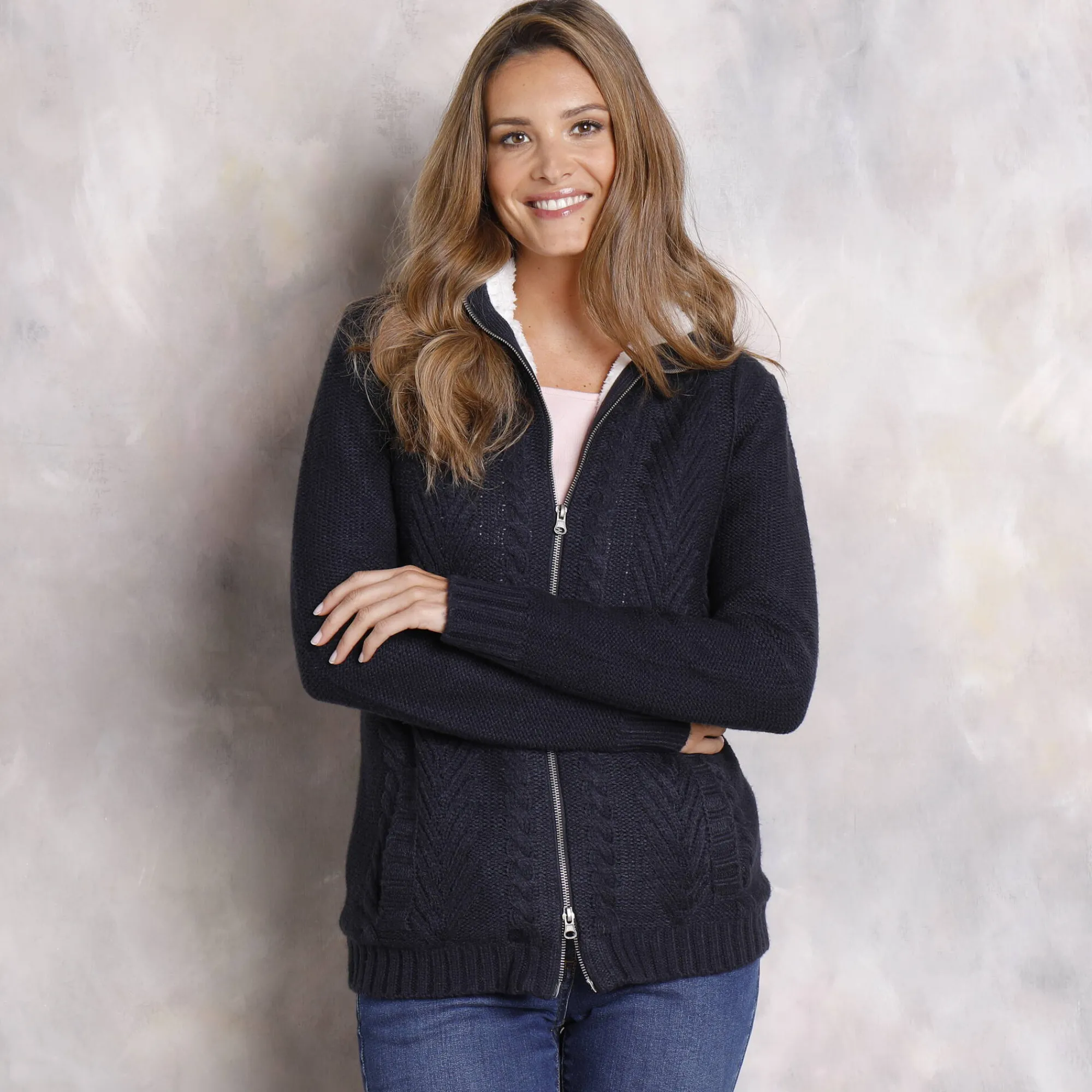 Trui En Vest<Blancheporte Vest met rits en kabelmotieven, gevoerd met pluchetricot marine
