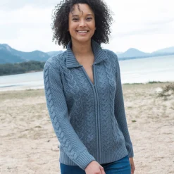 Trui En Vest<Blancheporte Vest met rits en polokraag, kabeltricot jeansblauw