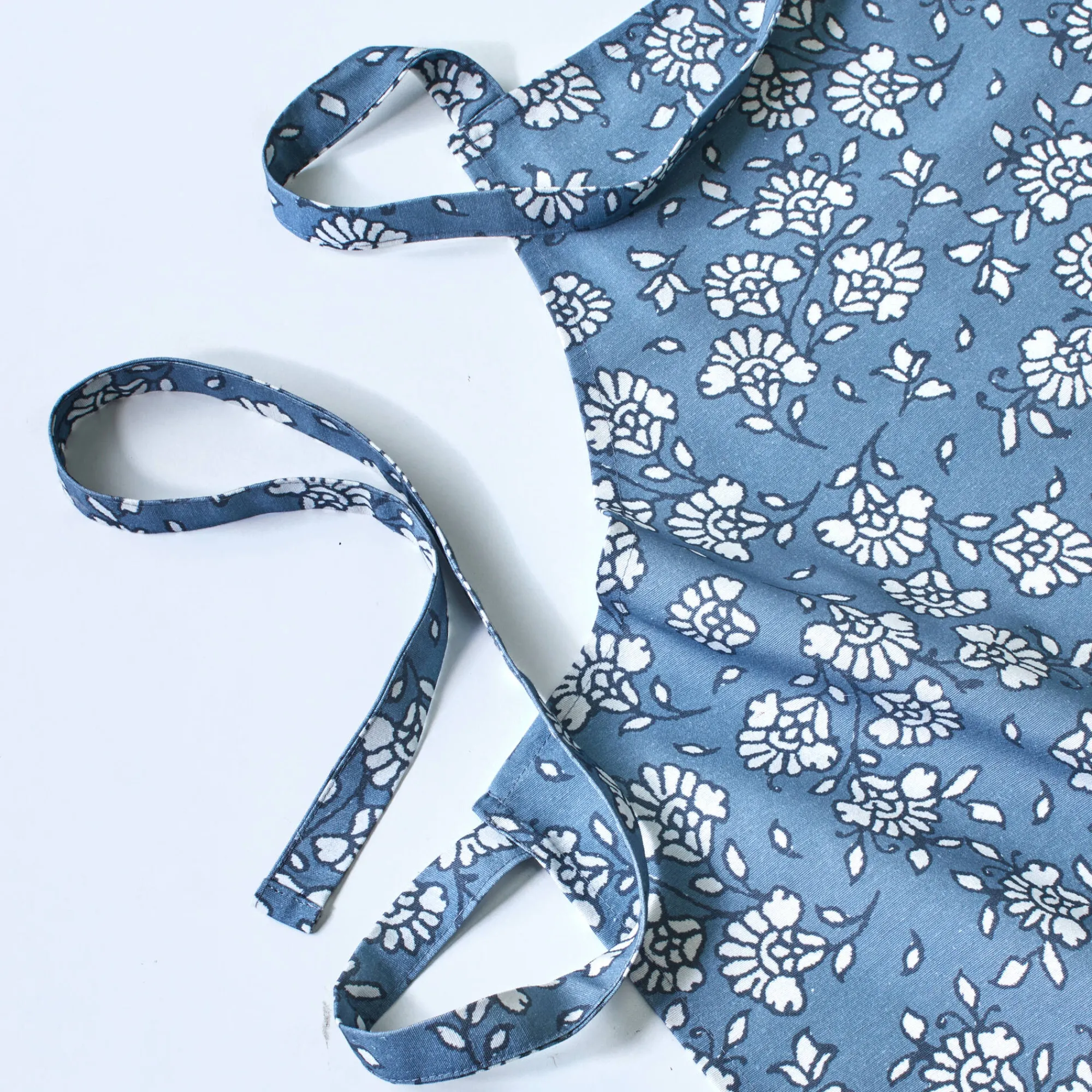Schorten<Blancheporte Vlekwerende schort met Indiase bloemenprint jeansblauw / wit