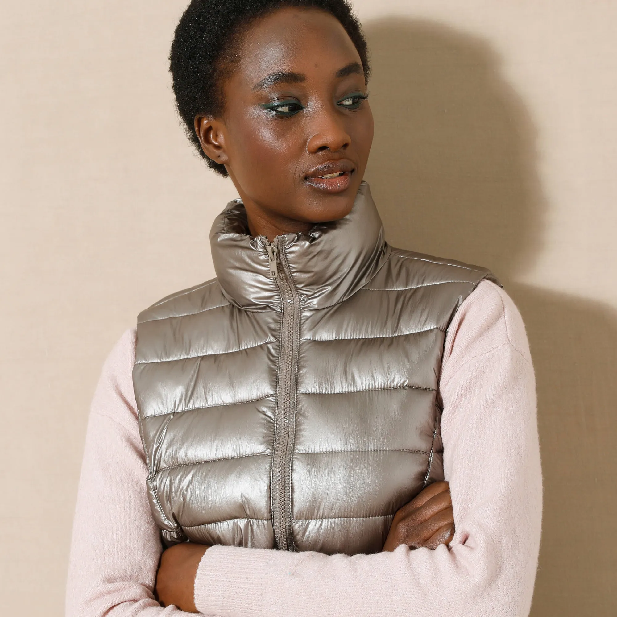 Parka En Donsjas<Blancheporte Waterafstotende metallic bodywarmer goudbruin